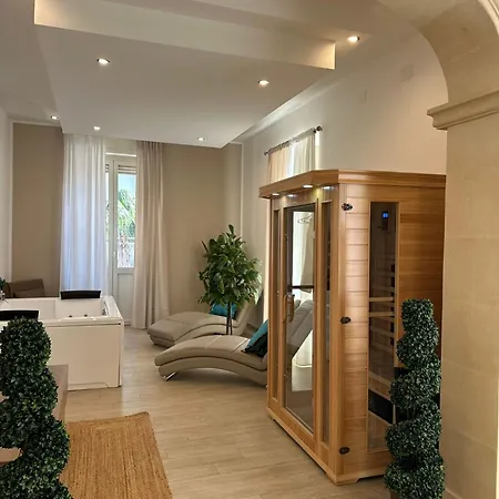 Centrale Suites Bed & Breakfast
